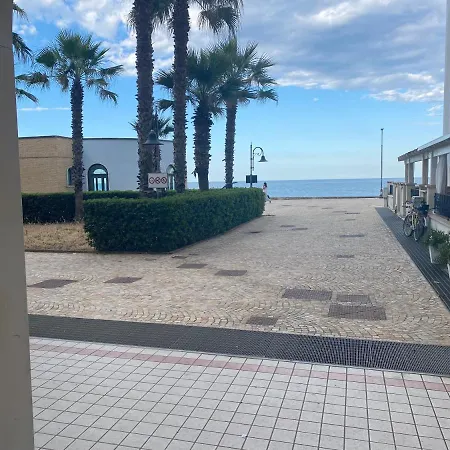 Brezza Marina Penzion